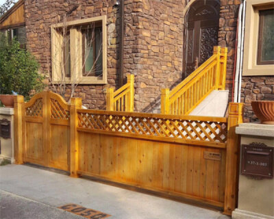 戶外防腐木護(hù)欄